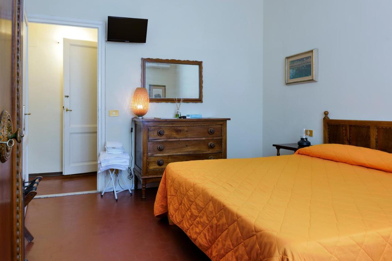 Hotel Club I Pini - Residenza D'Epoca In Versilia Lido di Camaiore Eksteriør billede