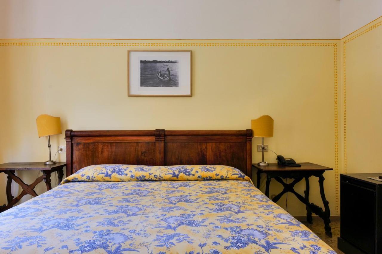 Hotel Club I Pini - Residenza D'Epoca In Versilia Lido di Camaiore Eksteriør billede