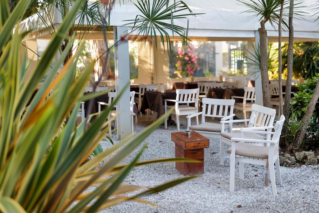 Hotel Club I Pini - Residenza D'Epoca In Versilia Lido di Camaiore Eksteriør billede