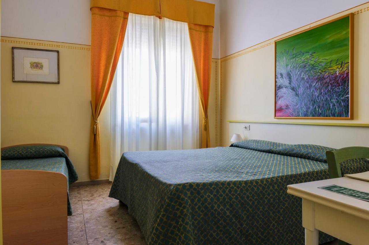 Hotel Club I Pini - Residenza D'Epoca In Versilia Lido di Camaiore Eksteriør billede