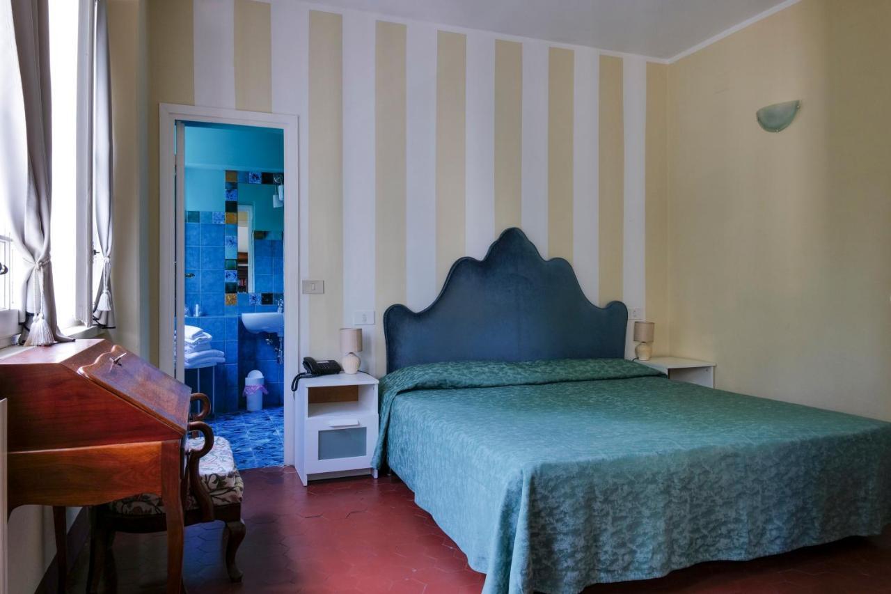 Hotel Club I Pini - Residenza D'Epoca In Versilia Lido di Camaiore Eksteriør billede