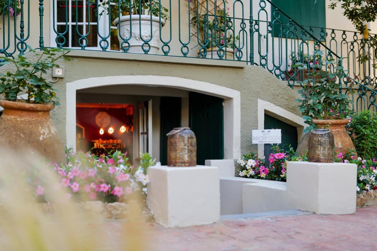 Hotel Club I Pini - Residenza D'Epoca In Versilia Lido di Camaiore Eksteriør billede